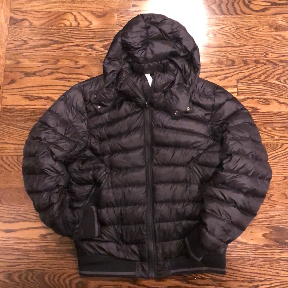 Lululemon puff jacket (MENS)